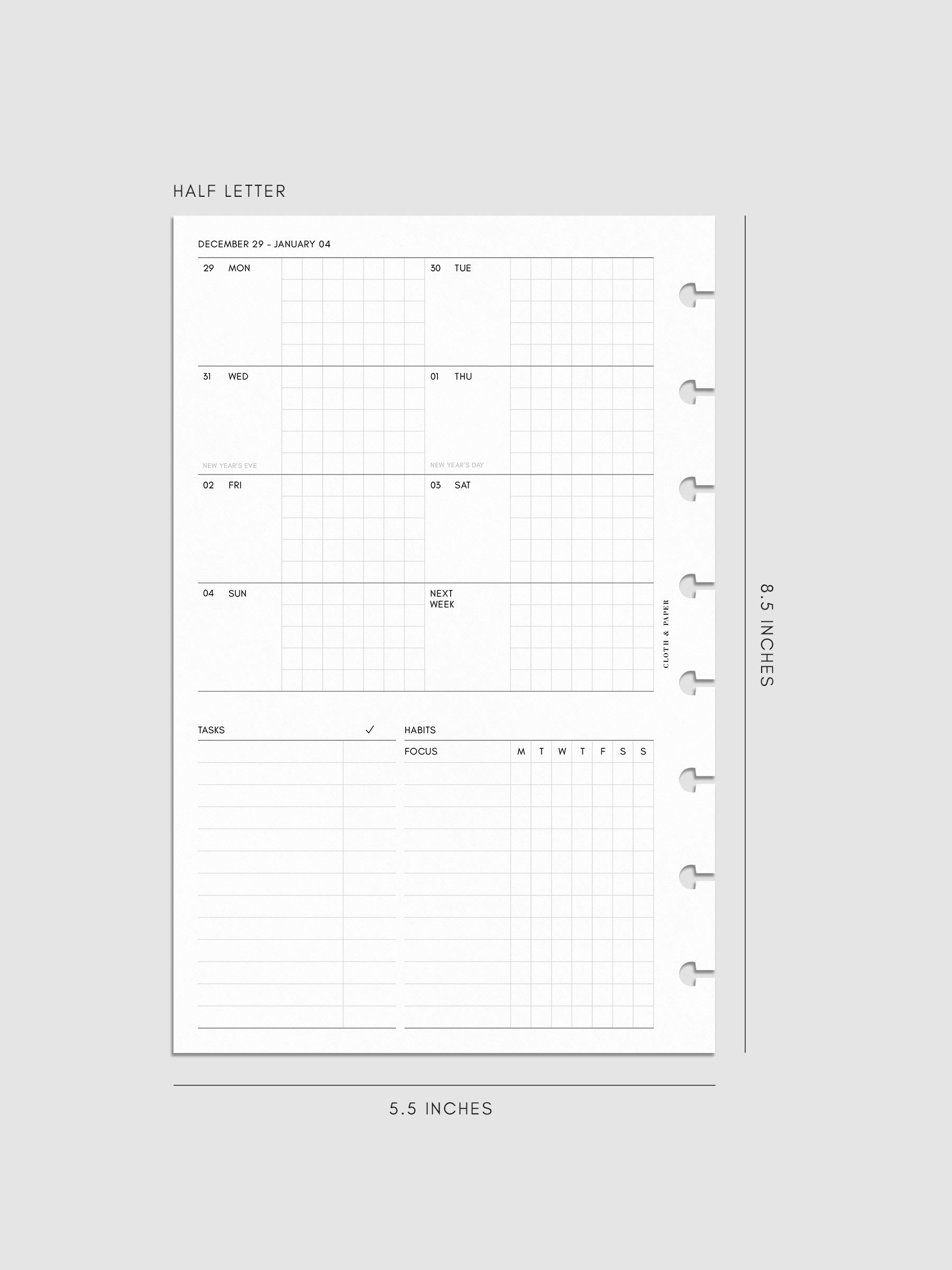 Digital mock-up of the weekly spread in Half Letter.
