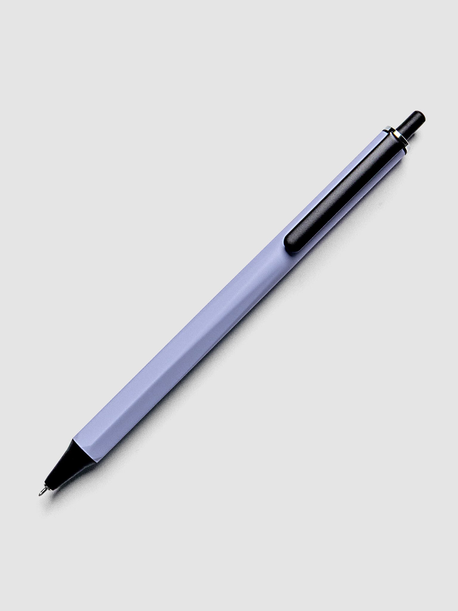 OHTO GS02 Roller Gel Pen 0.5 mm in the color Dusty Blue shown with tip extended.