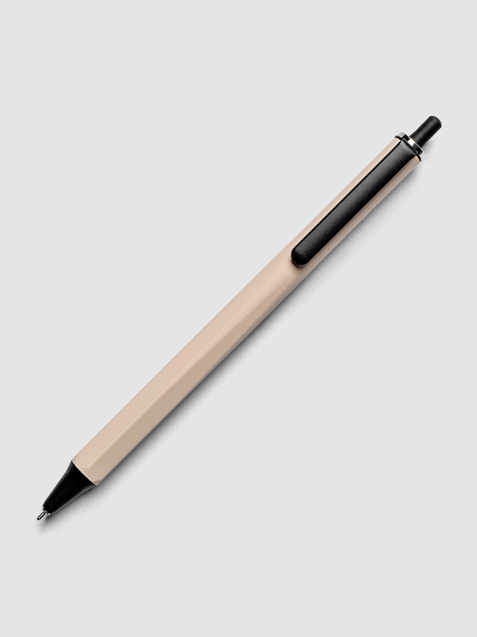 OHTO GS02 Roller Gel Pen 0.5 mm in the color Light Umber shown with tip extended.