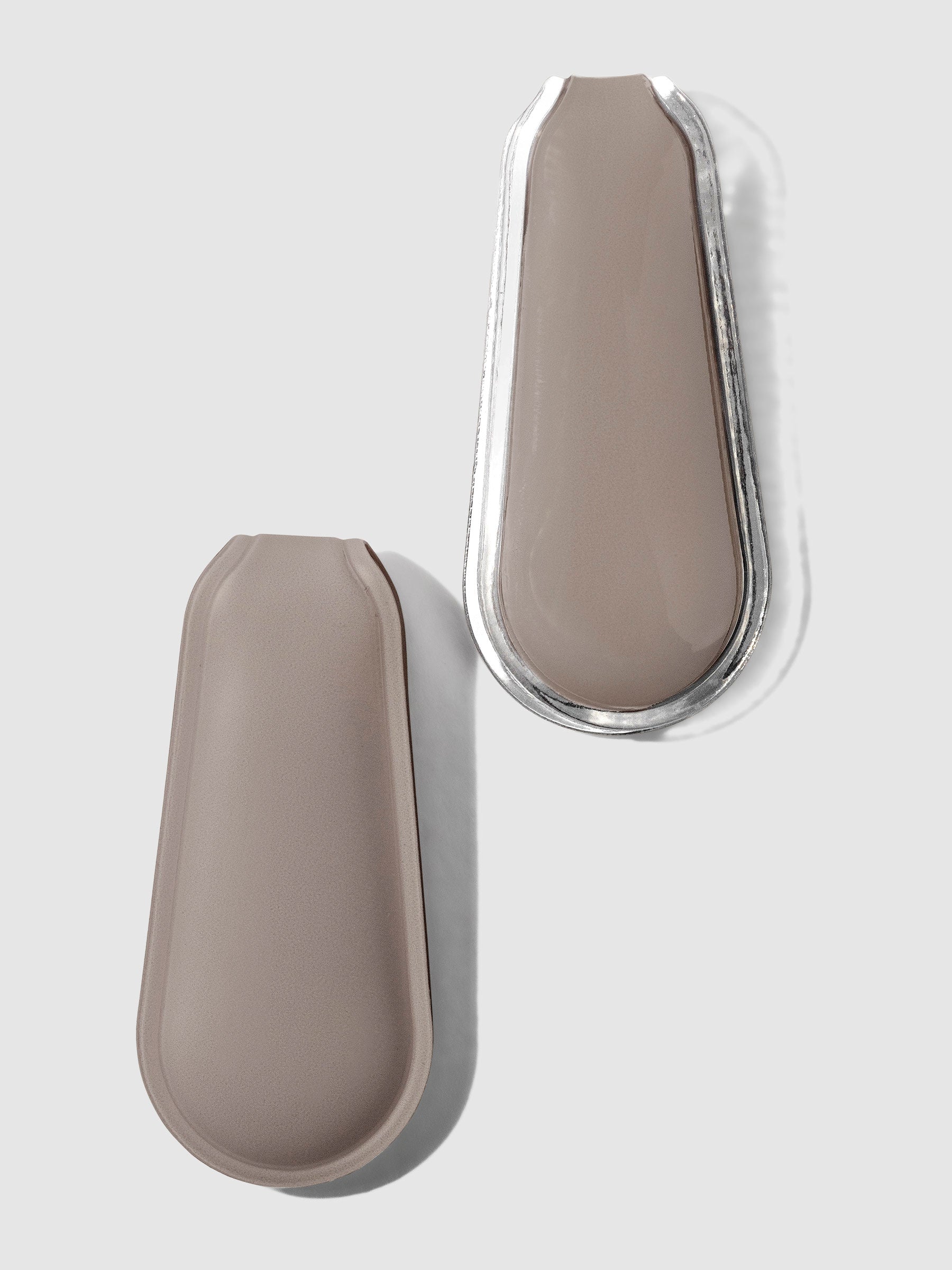 Ibiza clips displayed on a neutral background.