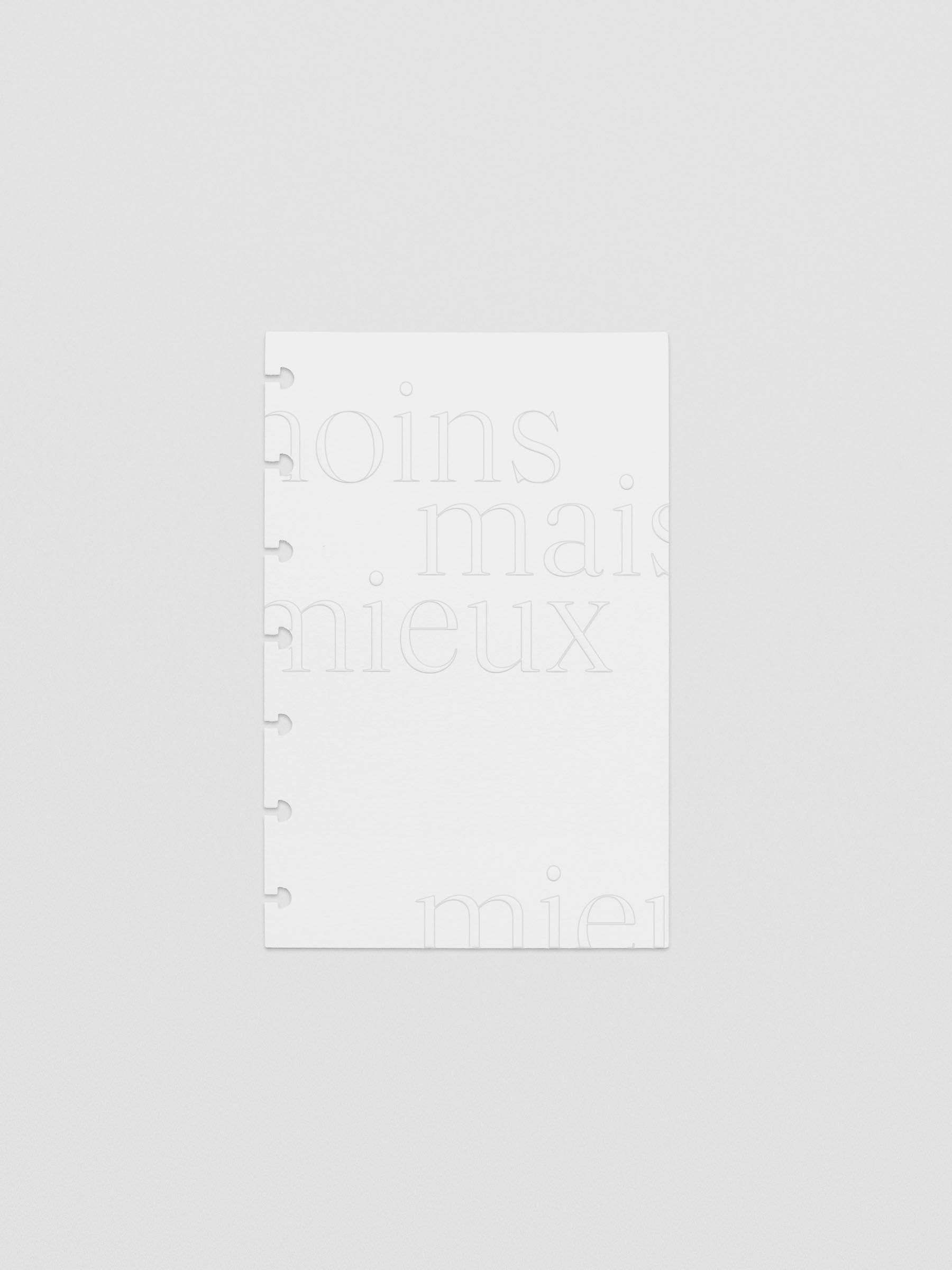 Essentialism Dashboard Duo reading "moins mai mieux" in size HP Mini; cardstock layer only.