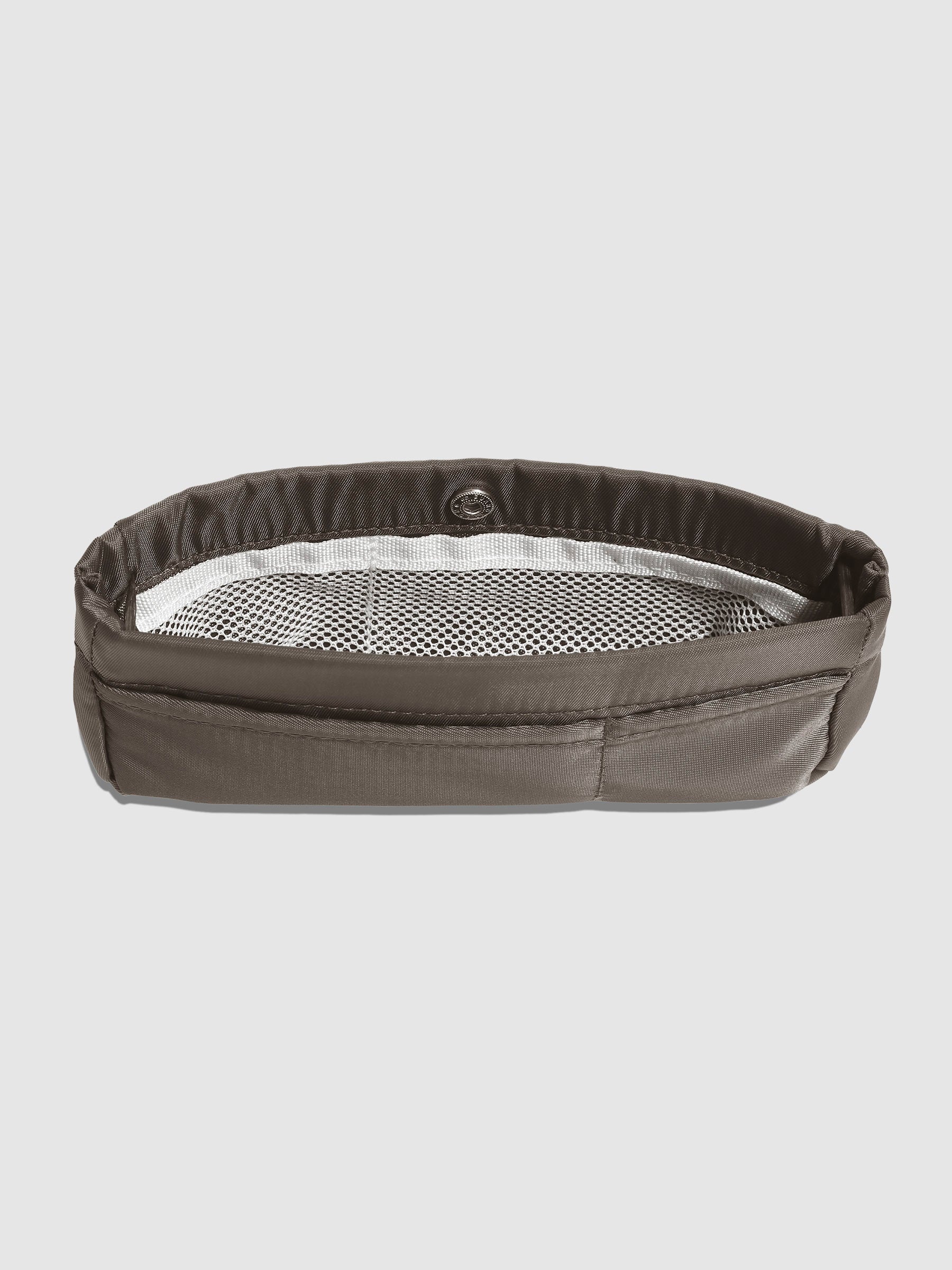 Open Cafe Noir liner displayed on a neutral background.