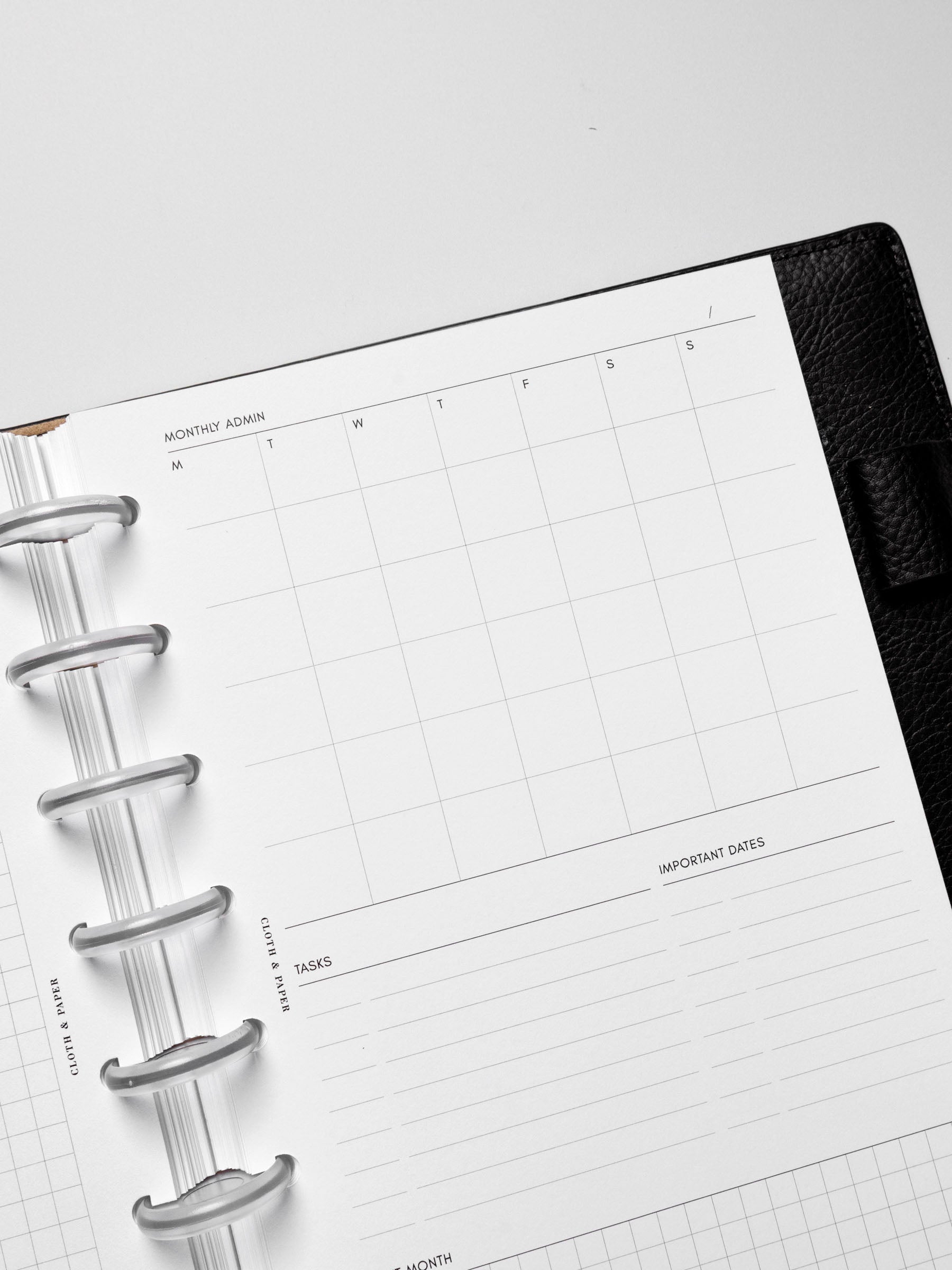 Insert in use inside a black leather planner.