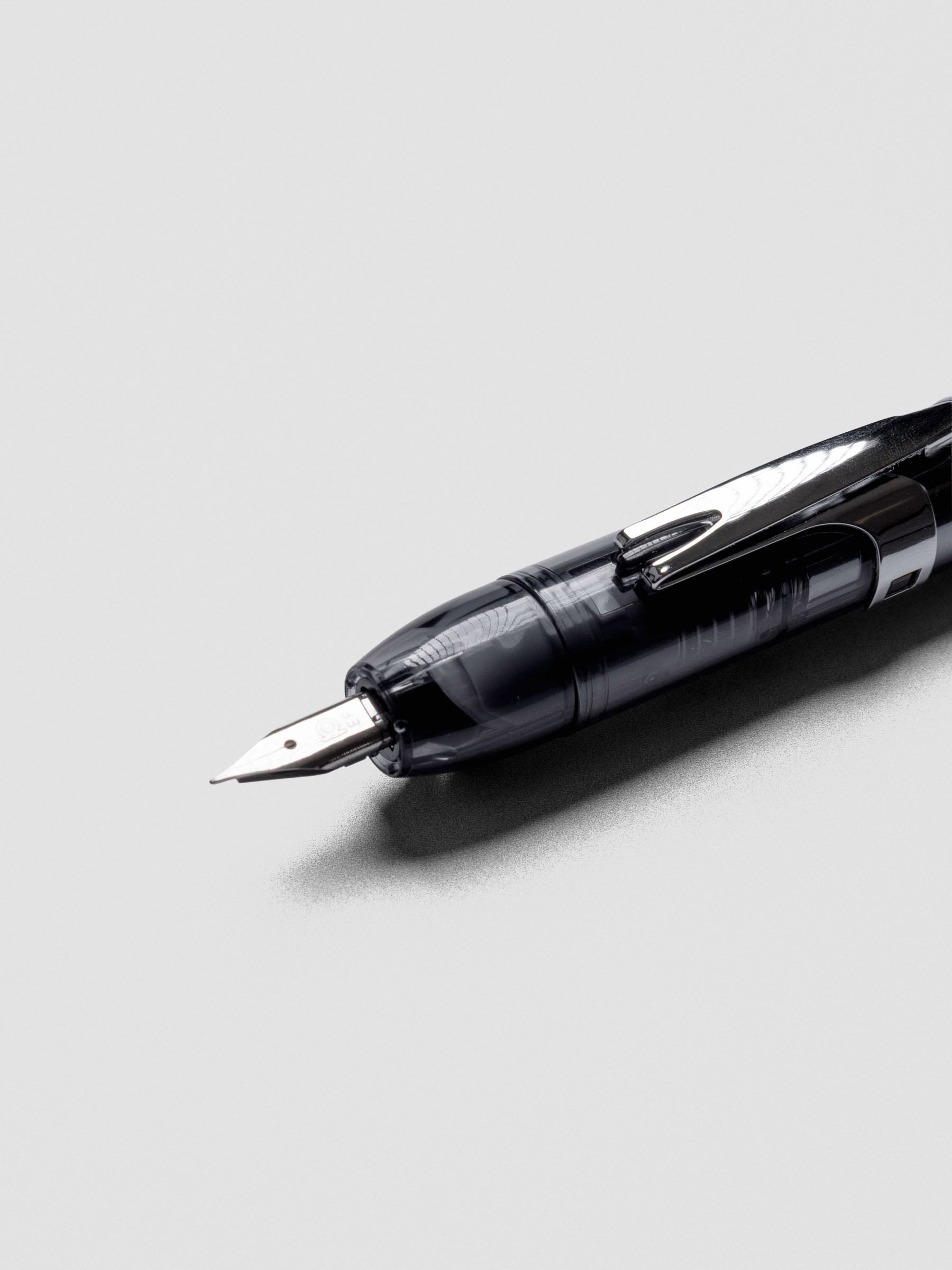 Platinum Curidas Fountain Pen in Graphite Smoke shown at an angle with clip visible.