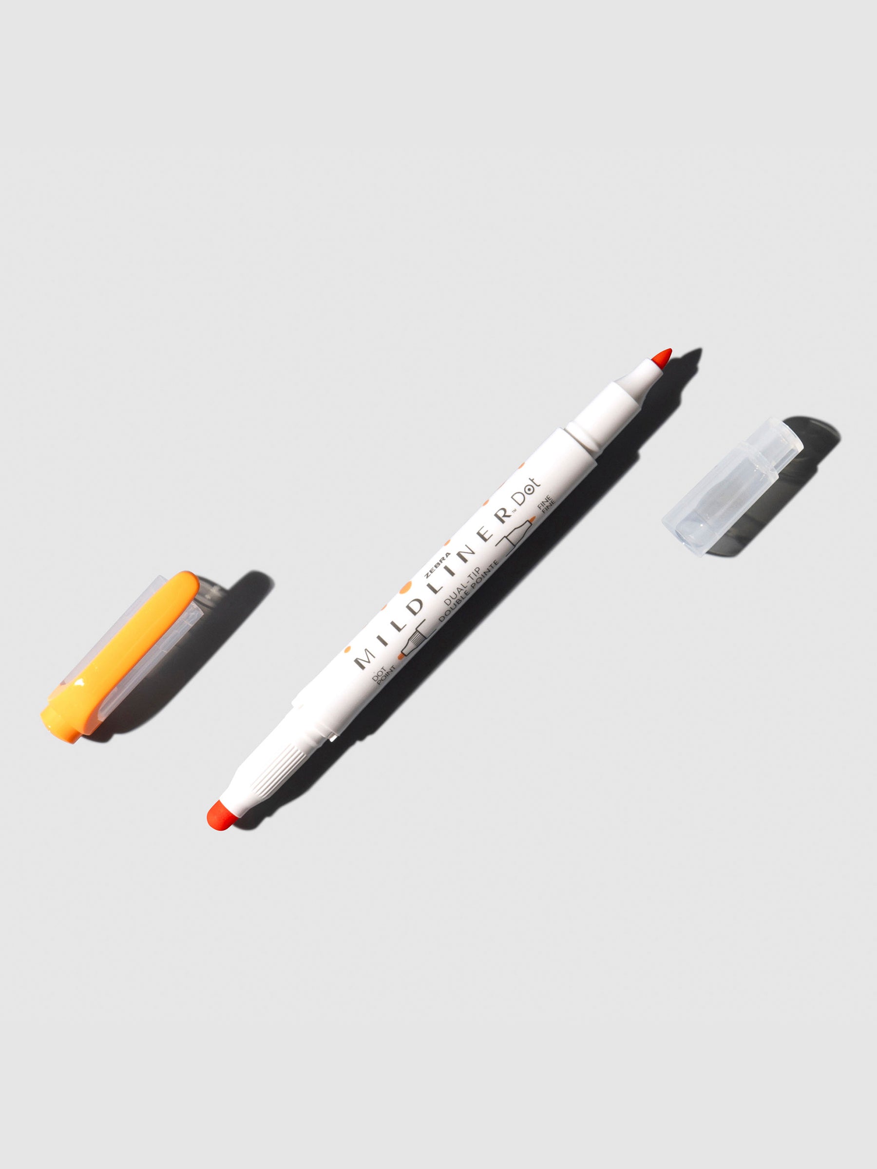 Mildliner highlighter displayed on a neutral background. Color shown is apricot.