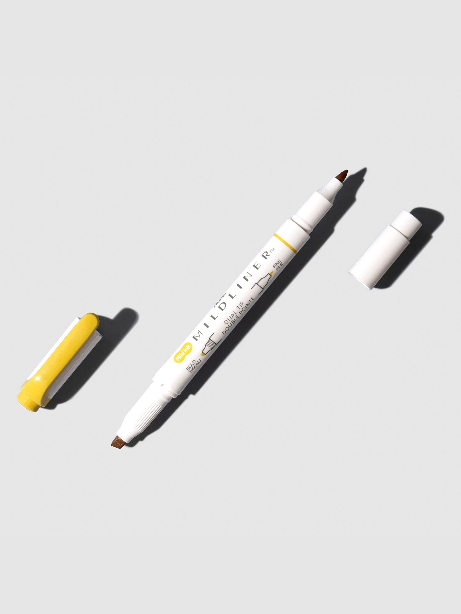 Mildliner marker shown on a neutral background. Color shown is mimosa yellow.