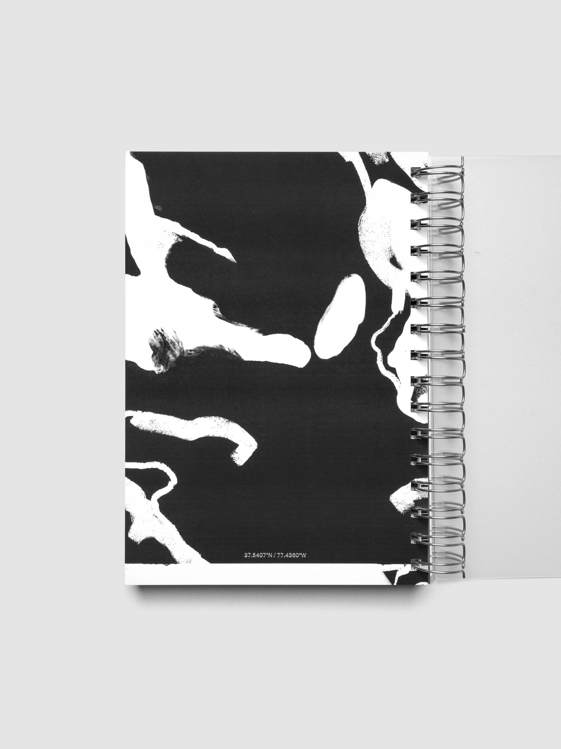 Spiral Notebook dashboard in the color Avant Garde shown in size A5 inside a notebook.