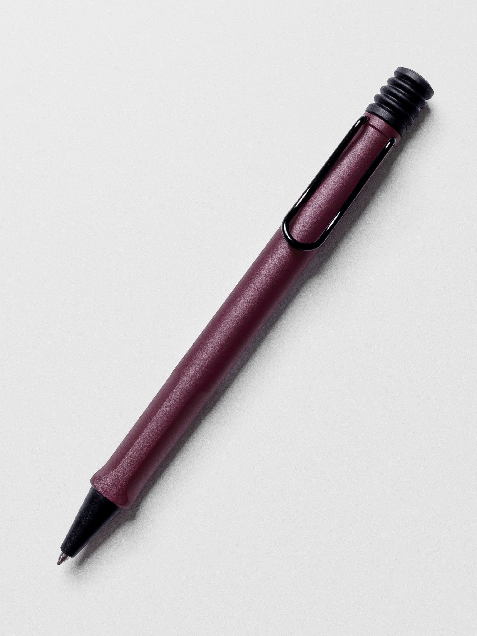 LAMY Safari Ballpoint Pen | Scarlett | Fine shown at an angle on a neutral background.