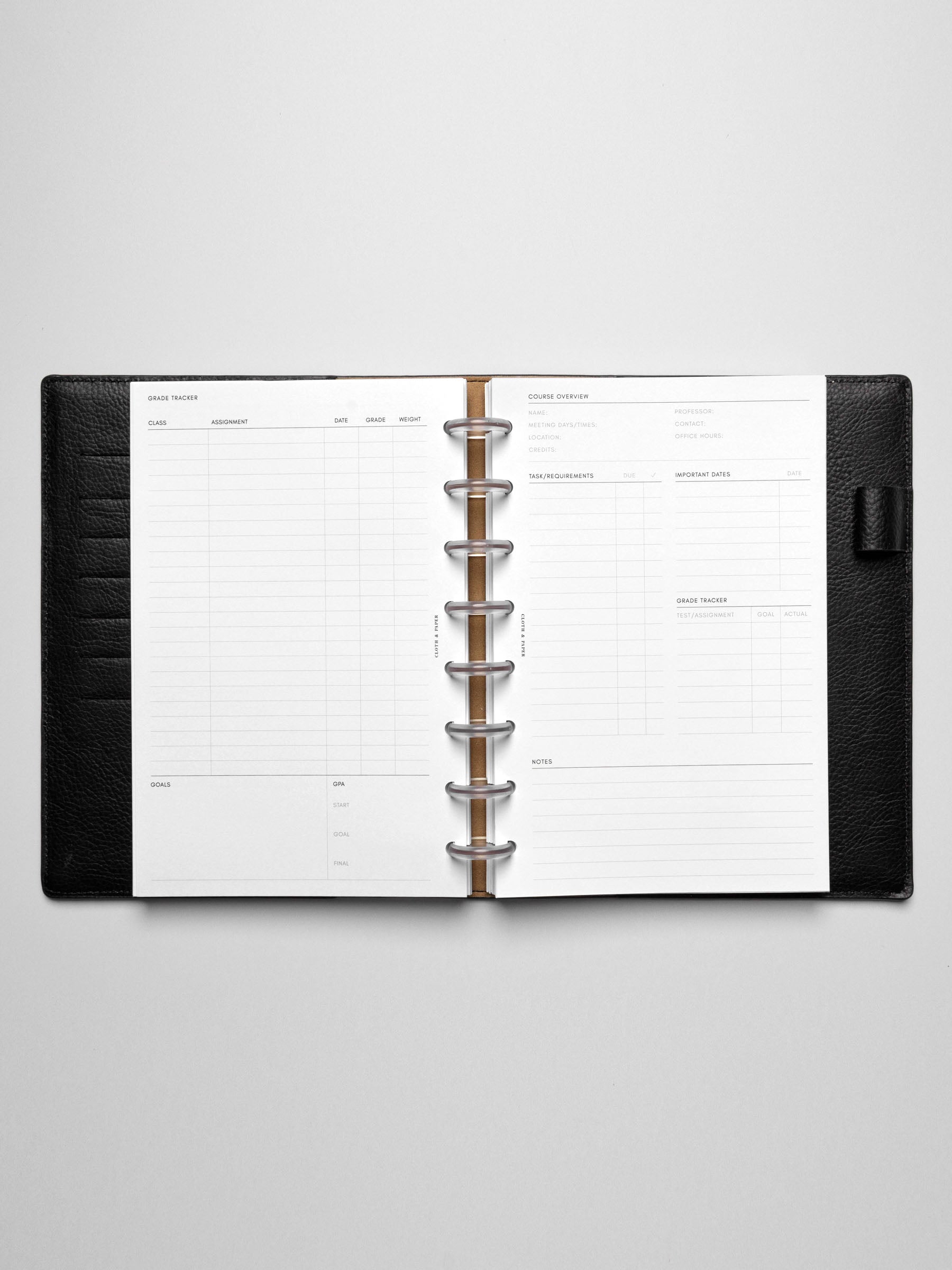 Insert in use inside a leather planner.