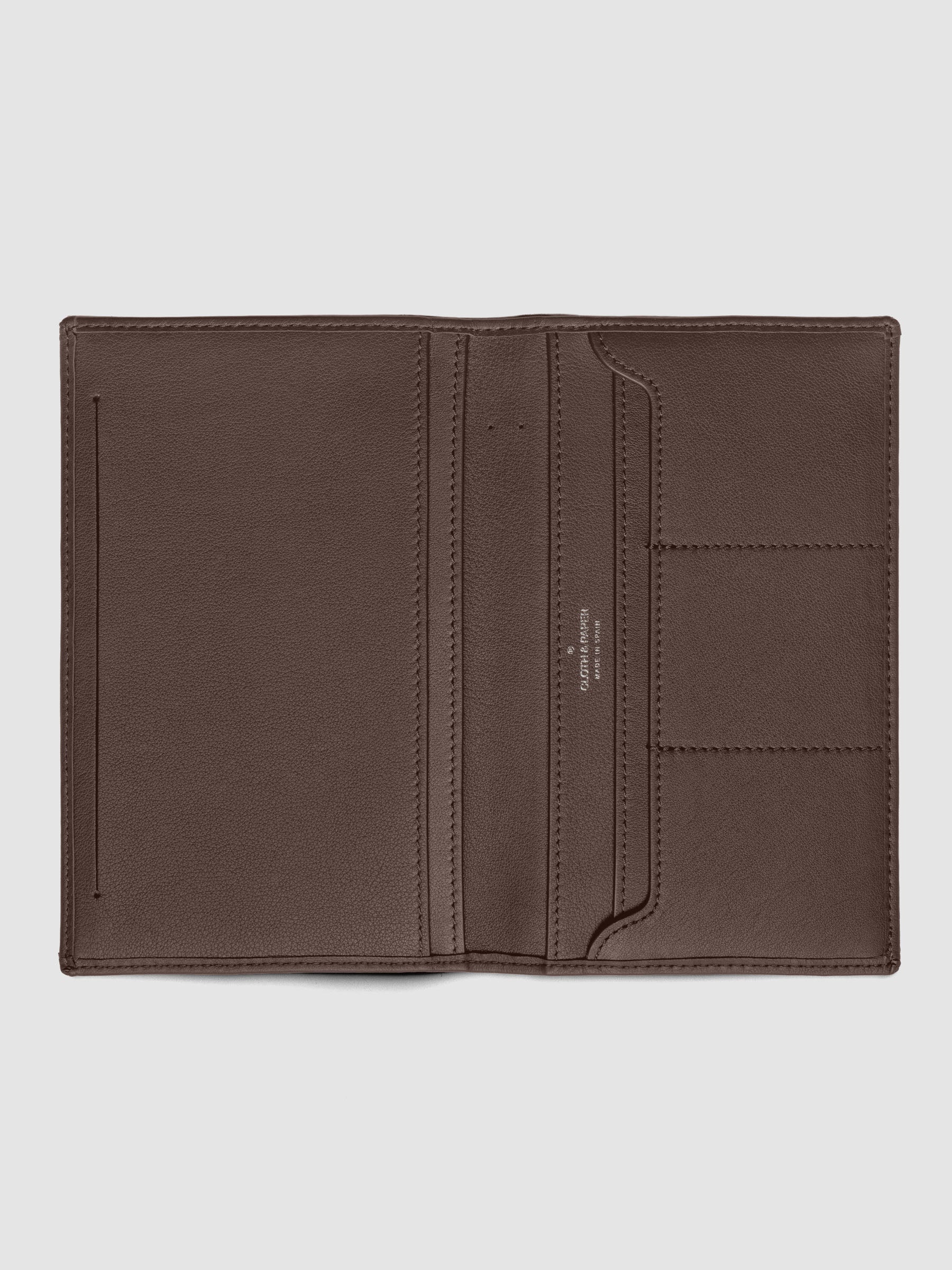 Nomada Wallet in Cordoba open and empty, showing full interior layout