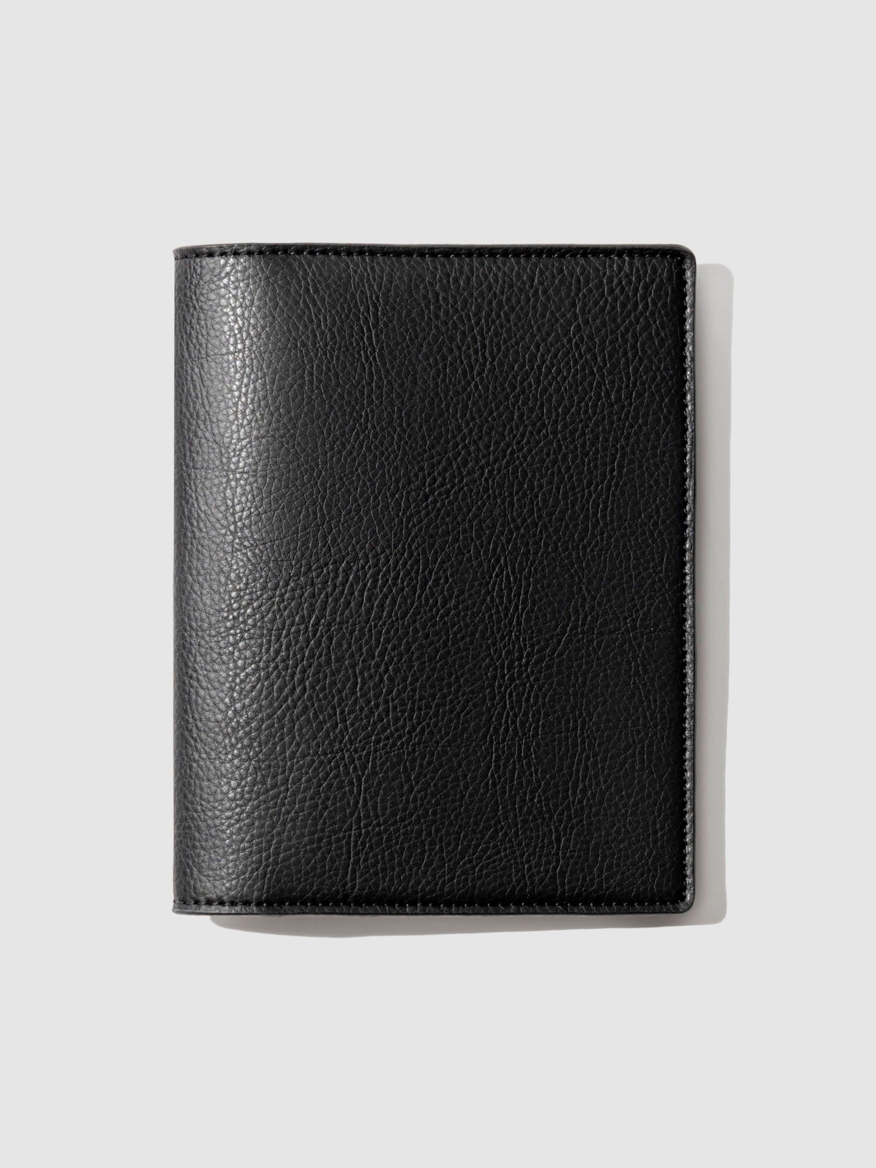 CP Petite folio displayed on a neutral background. Color shown is mesa black.