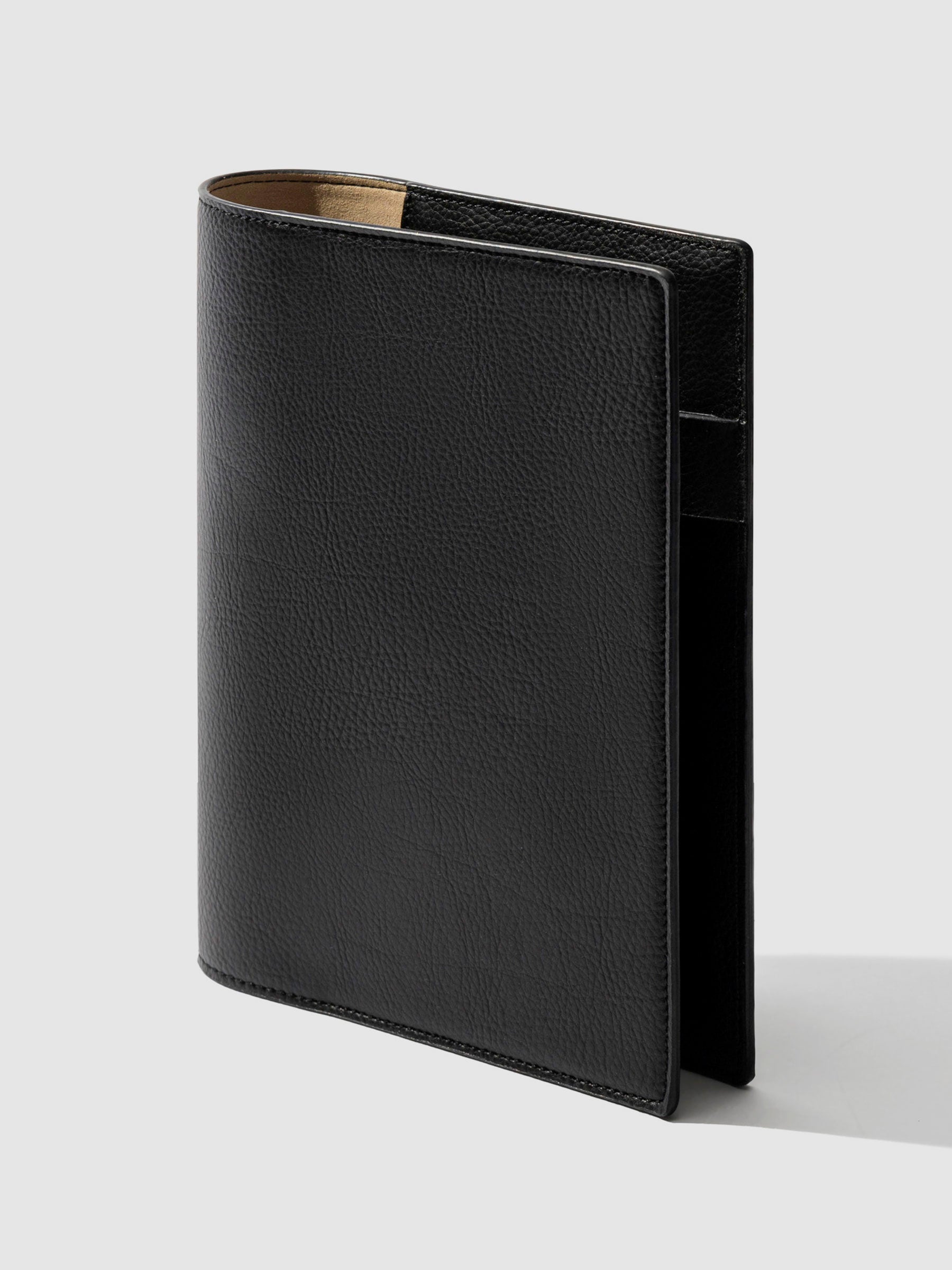 Folio displayed at a three quarter angle on a neutral background. Color shown is mesa black.