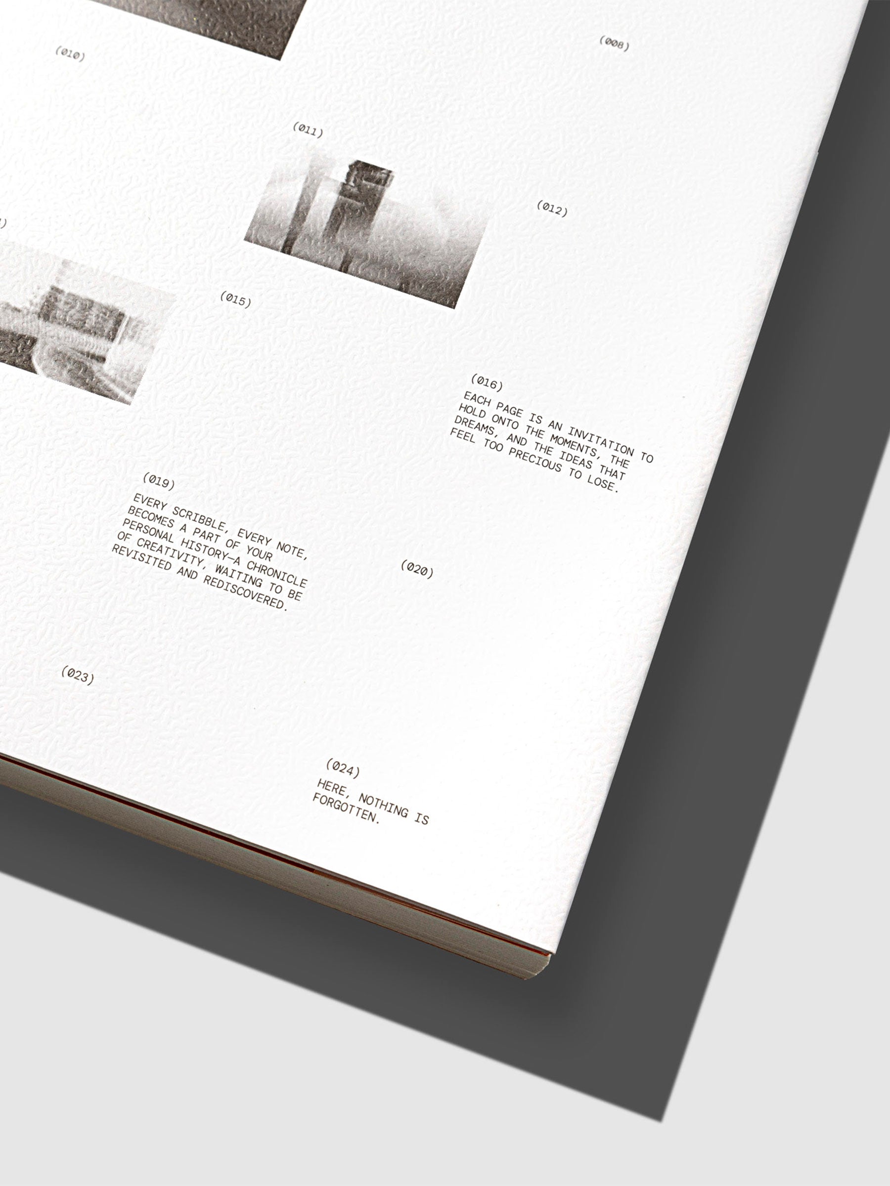Notebook displayed on a neutral background. Focus is on the removable belly band.