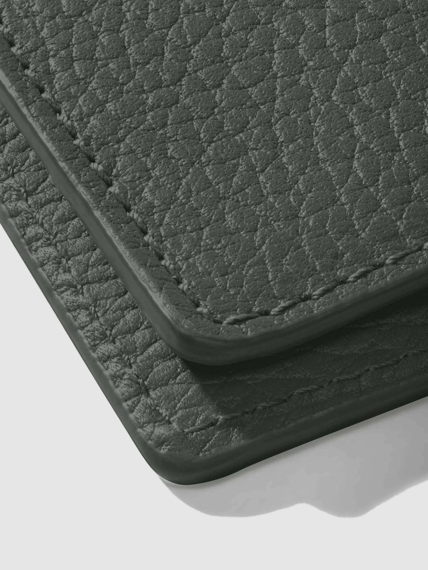 Closeup of Salamanca folio showing the stitching and glazing.