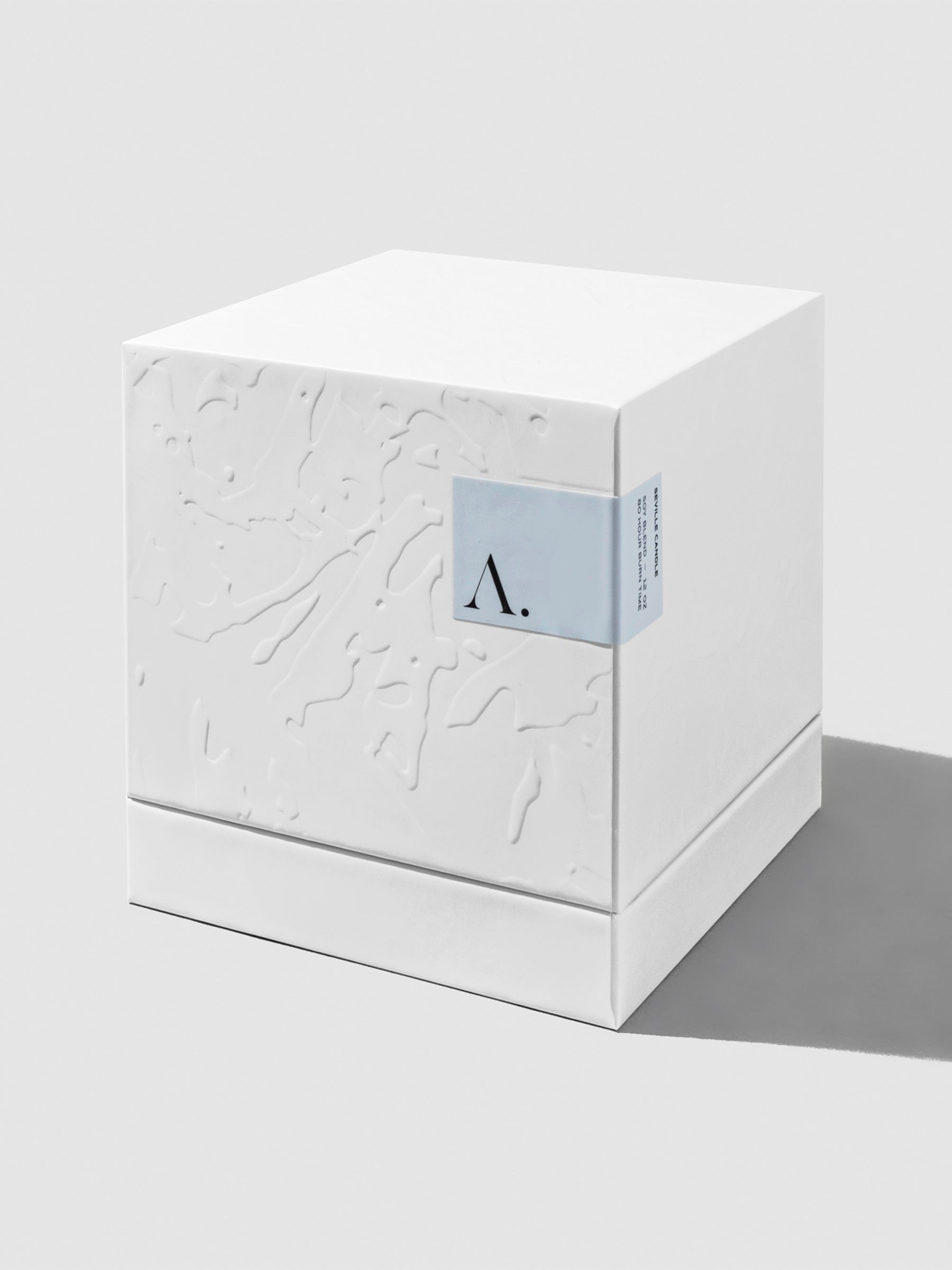 Candle box displayed on a neutral background.