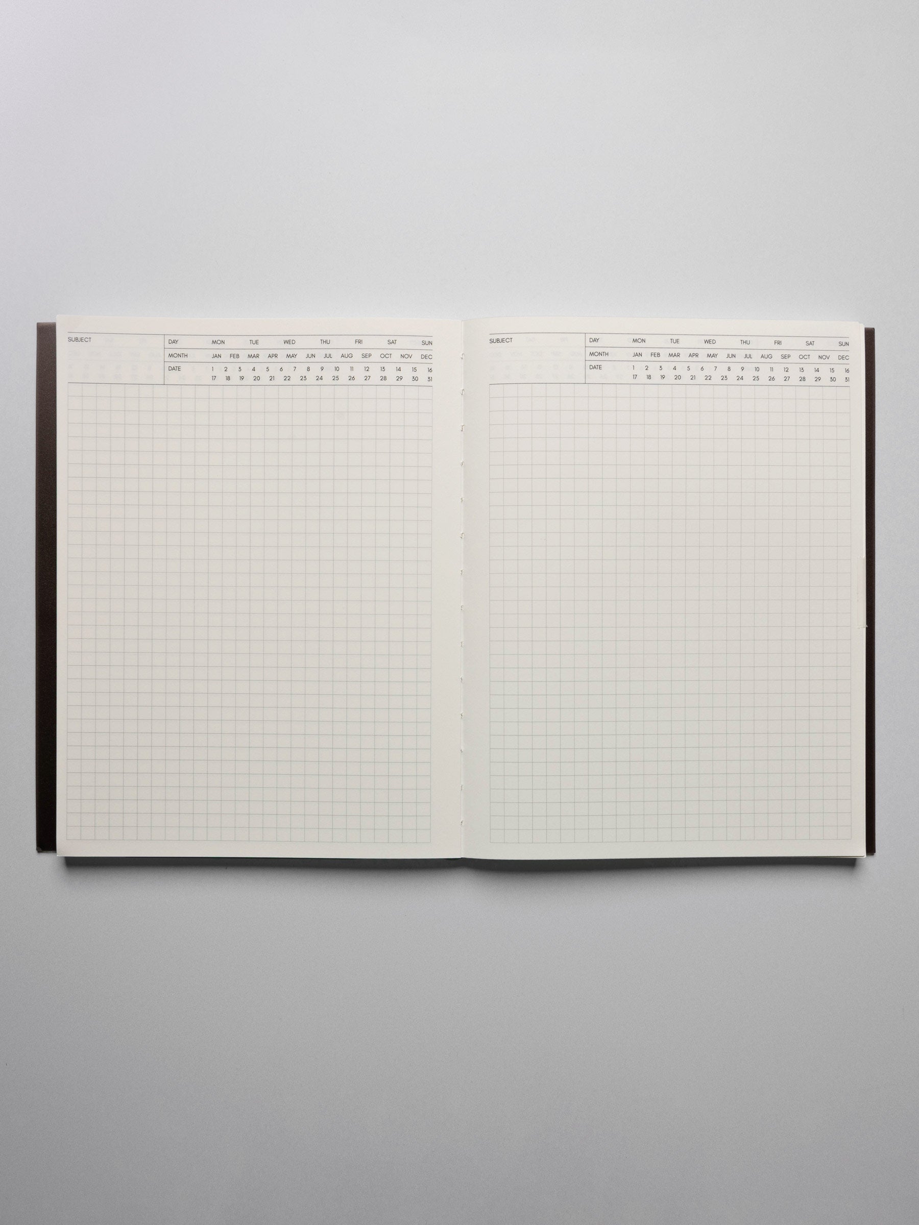 Perfect Bound Notebook in size HP Classic with Executive Notes pages open, laying flat, to show the layouts on both pages for note taking.