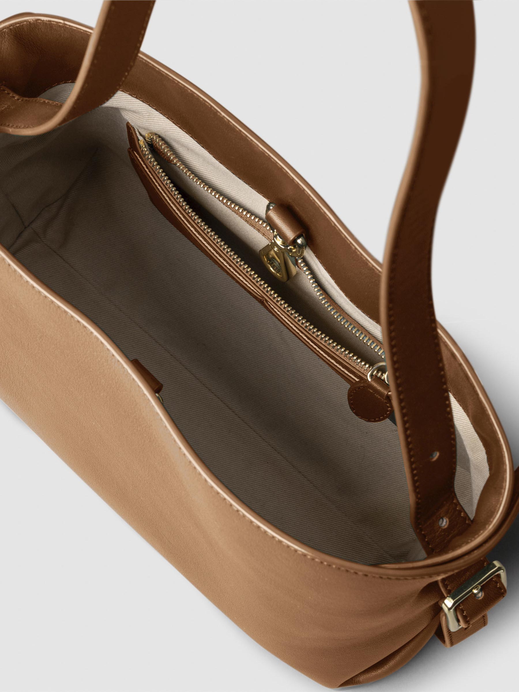 Bag shown from above, empty. Color shown is Alhambra.