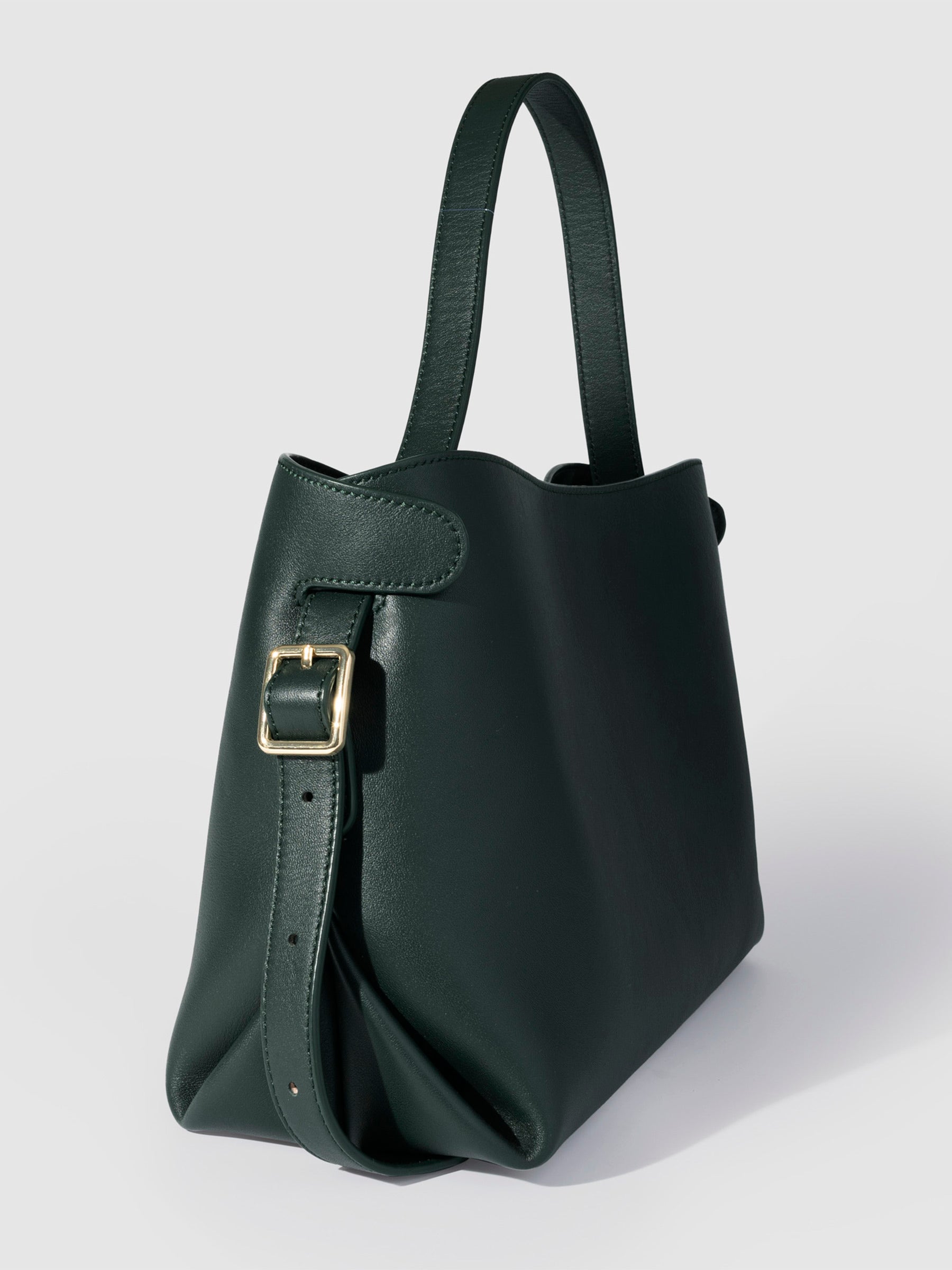 Bag shown from a three-quarter angle on a neutral background. Color shown is Salamanca.