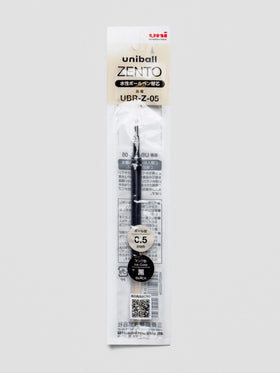 Front view of black ink 0.5 mm pen refill shown in packaging.