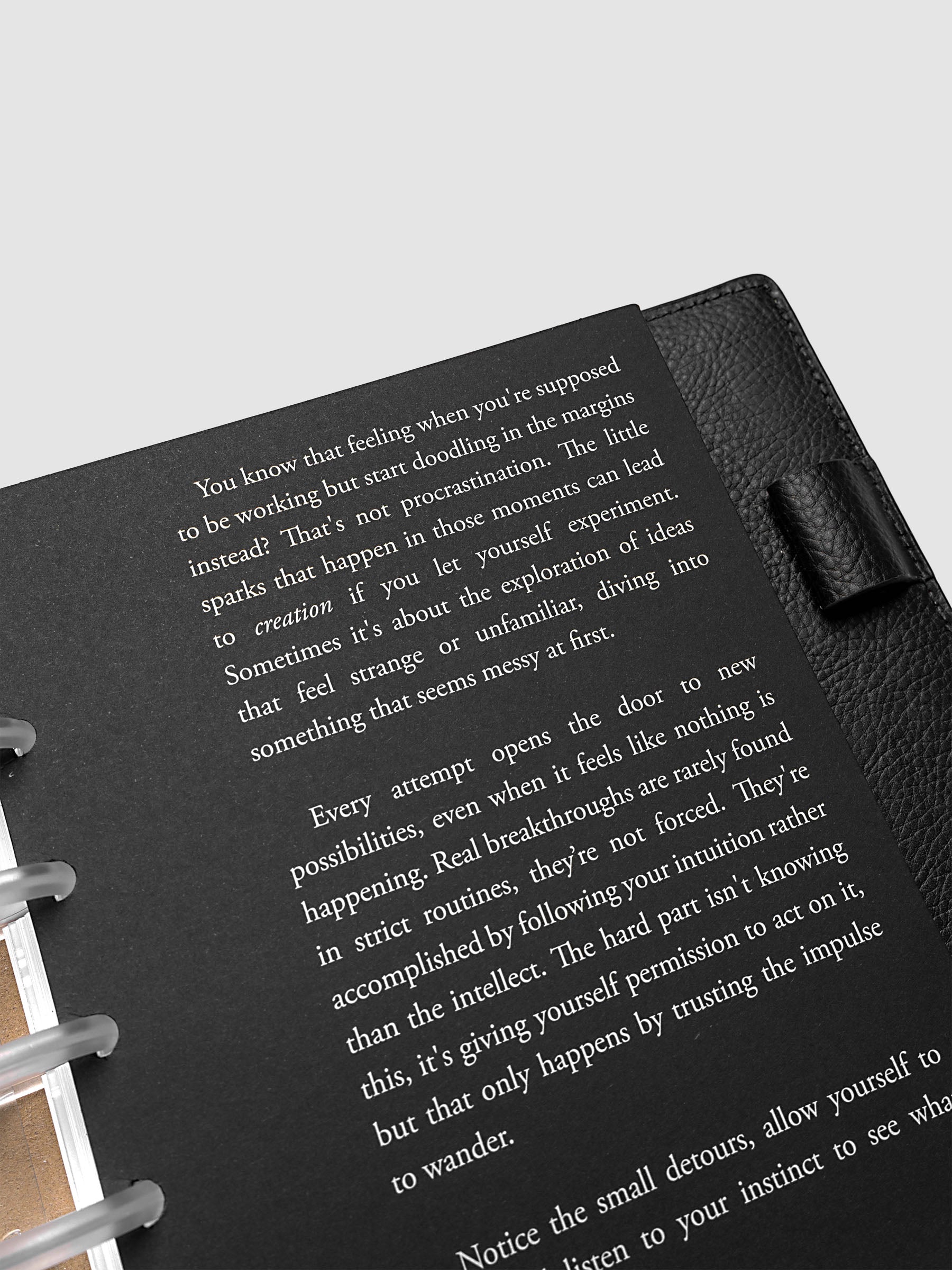 Detail view of the Hidden Message Planner Dashboard Duo shown in size Half Letter 8-Ring Punch.