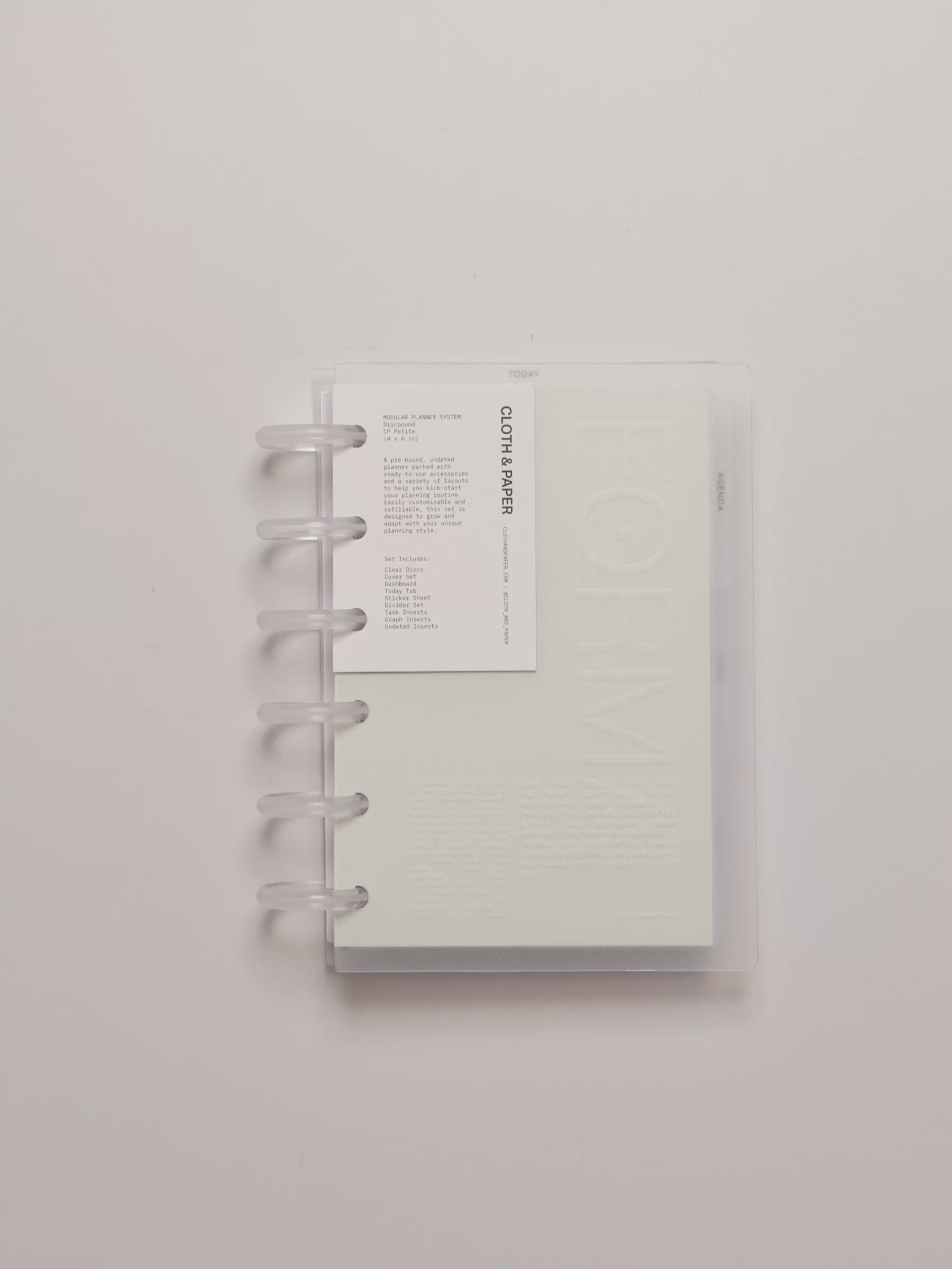 Opening the Forma Modular Planner System in size CP Petite.