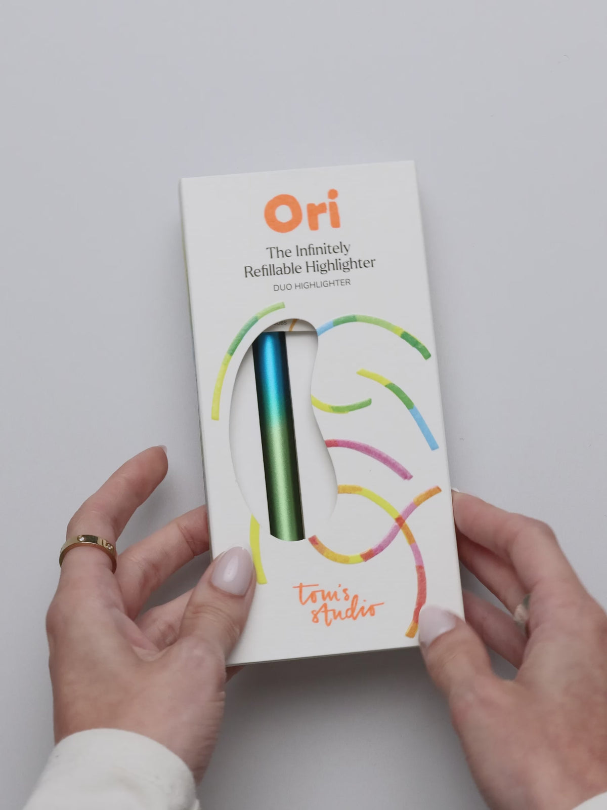 Tom’s Studio refillable highlighters being unboxed, refilled with ink, and used on a notebook