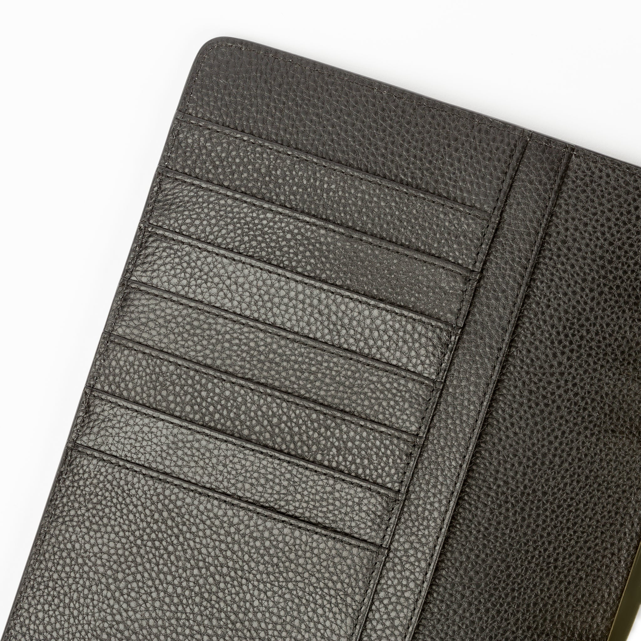 Louis Vuitton agenda cover in black taiga leather