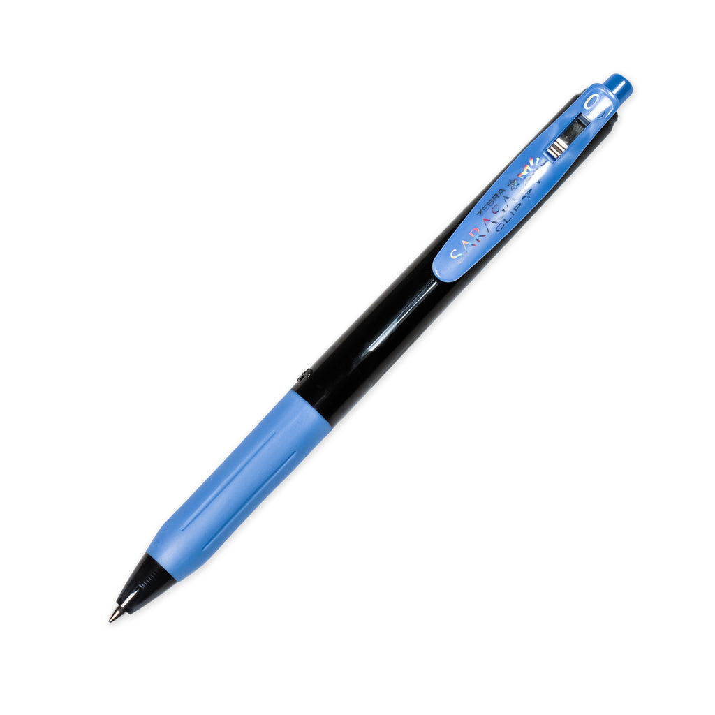 Zebra Sarasa Clip with a 0.5 mm nib in the Decoshine Series in the color Shiny Royal Blue. The pen is turned to the right against a white background.